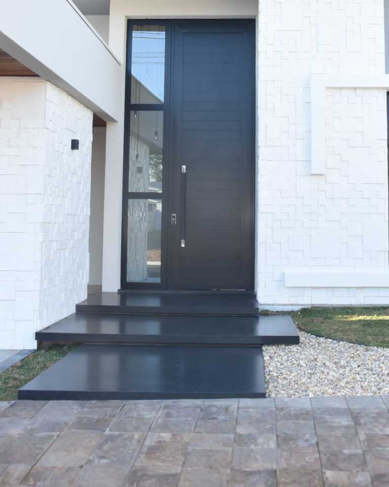 Home social media alÚmyna (8)